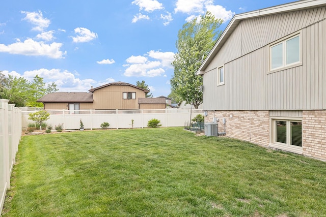13641 W Ironwood Cir, Homer Glen, IL 60491 - view of yard with cooling unit