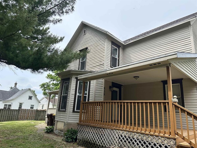 639 W Elk St, Freeport, IL 61032 - view of rear view of property