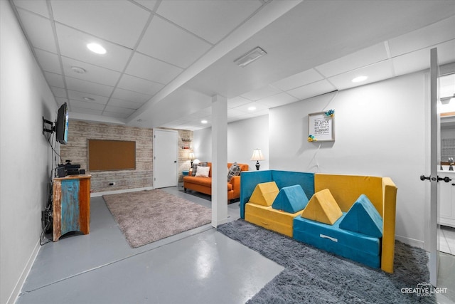 28 Waterbury Cir, Oswego, IL 60543 - welcome area featuring a paneled ceiling and recessed lighting