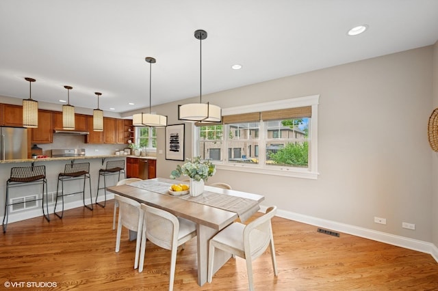 234 E Saint Charles Rd, Elmhurst, IL 60126 - dining space featuring recessed lighting and light wood-style flooring
