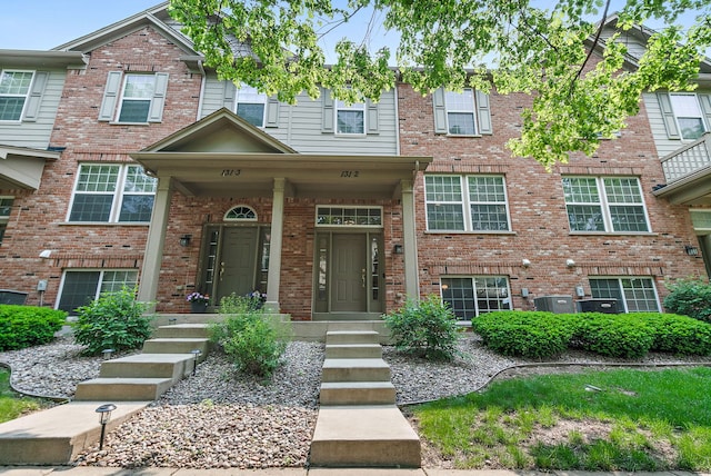 131 Bristol Ln Unit 2, Wood Dale, IL 60191 - multi unit property featuring central AC unit and brick siding