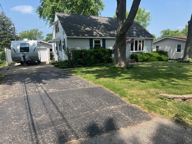 211 Koch Dr, Genoa, IL 60135 - photo 3