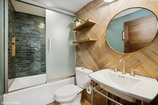 11214 Halma Ln, Woodstock, IL 60098 - full bath featuring a sink and bath / shower combo with glass door