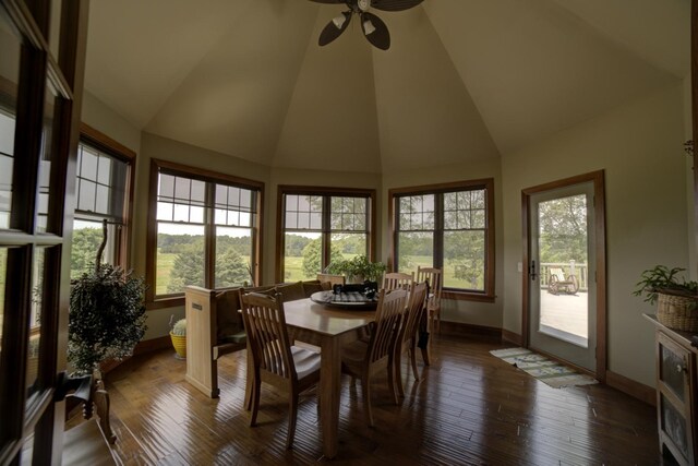1897 N 2500 E Rd, Watseka, IL 60970 - sunroom / solarium with plenty of natural light and vaulted ceiling