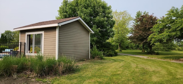 23243 S Volbrecht Rd, Crete, IL 60417 - view of side of home with a lawn