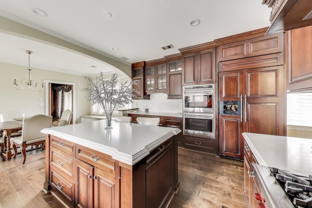 6500 Shady Ln, Burr Ridge, IL 60527