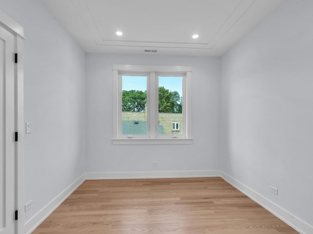 4845 N Mcvicker Ave, Chicago, IL 60630 - unfurnished room featuring light wood-style flooring and recessed lighting