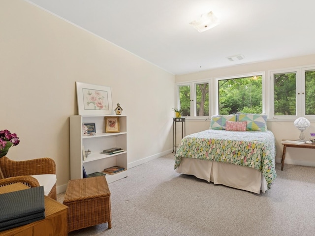811 Redwood Ln, Glenview, IL 60025 - bedroom featuring baseboards and carpet floors