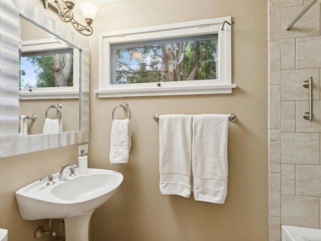 811 Redwood Ln, Glenview, IL 60025 - bathroom featuring plenty of natural light, a shower, a sink, and a tub