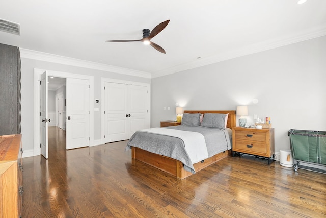 2429 W Belden Ave, Chicago, IL 60647 - bedroom featuring ornamental molding, wood finished floors, a ceiling fan, and a closet