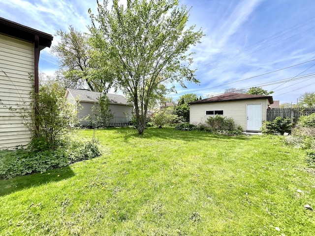 1140 Blanchan Ave, La Grange Park, IL 60526 - view of yard featuring an outbuilding