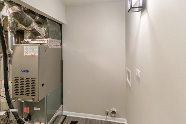 17303 Chicago Ave, Lansing, IL 60438 - utilities featuring heating unit