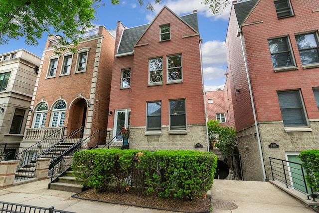 2417 N Janssen Ave Unit C, Chicago, IL 60614 - townhome / multi-family property with brick siding