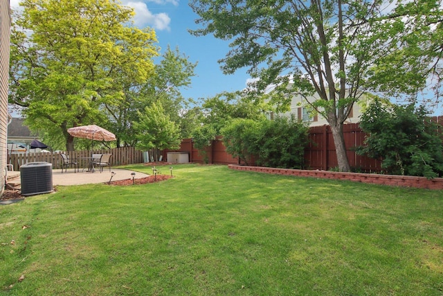 634 Primrose Ln, Schaumburg, IL 60194 - view of yard featuring central air condition unit and a patio