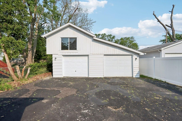 1508 N Lake Shore Dr, Round Lake Beach, IL 60073 - view of detached garage