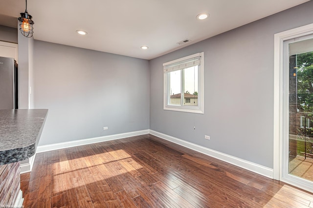 5008 W 122nd St Unit 2B, Alsip, IL 60803 - unfurnished dining area featuring baseboards, dark wood finished floors, and recessed lighting