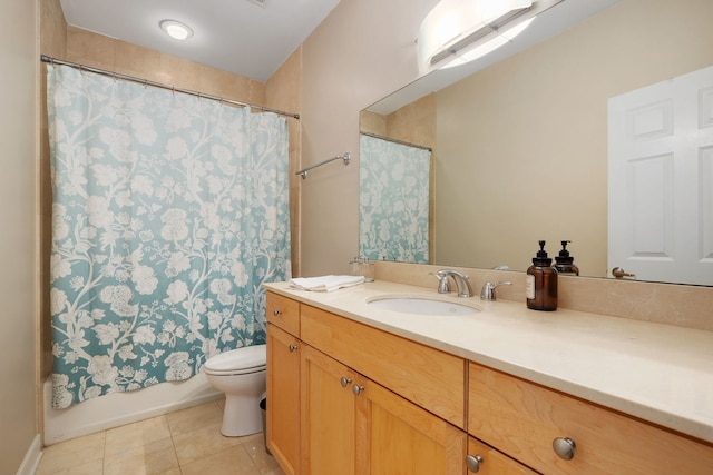 1828 N California Ave, Chicago, IL 60647 - bathroom with vanity, tile patterned flooring, and shower / tub combo