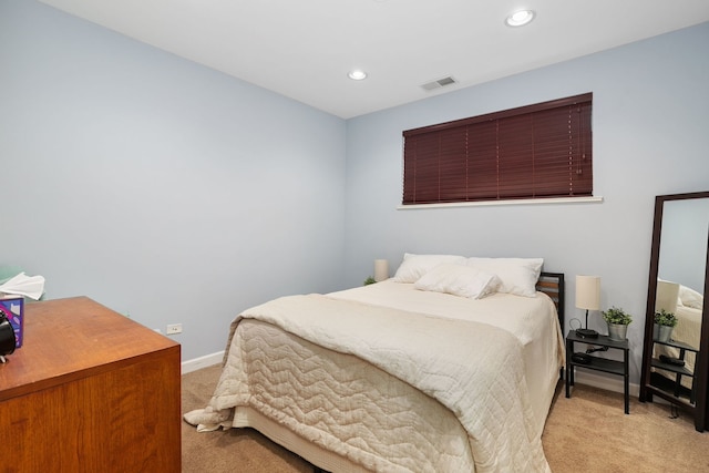 1828 N California Ave, Chicago, IL 60647 - bedroom with light colored carpet, recessed lighting, and an office area