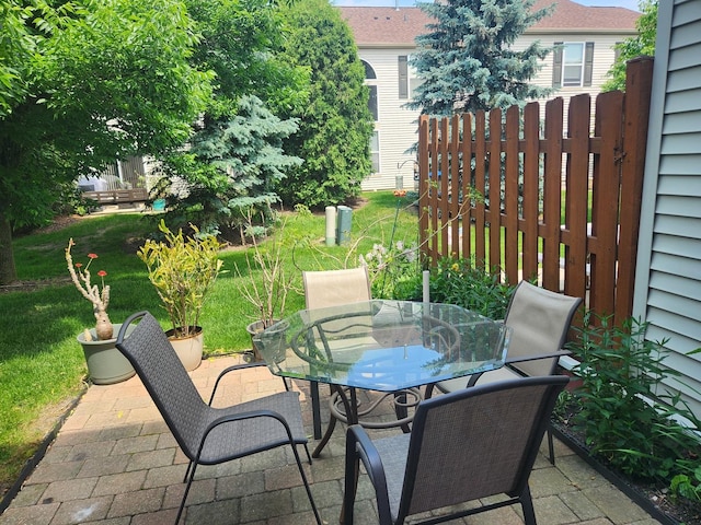152 W Chatham Ln, Round Lake, IL 60073 - view of patio / terrace with outdoor dining area