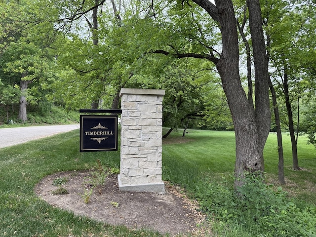 3888 Carlisle Dr, Crystal Lake, IL 60012