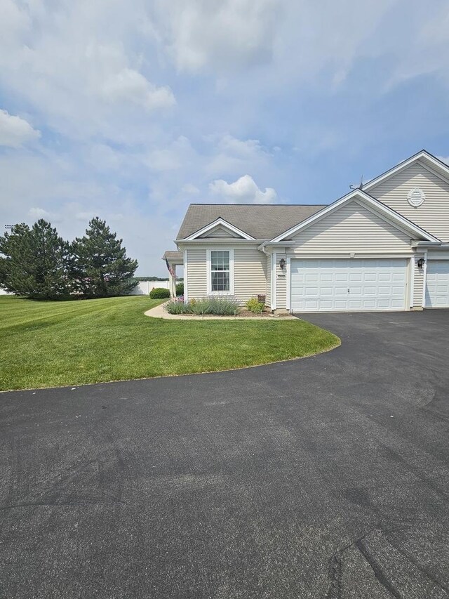 13592 Delaney Rd, Huntley, IL 60142 - photo 1