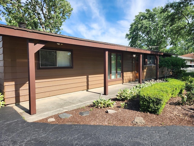 7713 Brookhaven Ave, Darien, IL 60561 - photo 2