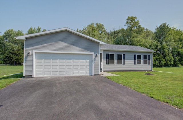 382 W 3rd St, Braidwood, IL 60408 - ranch-style home featuring a front yard