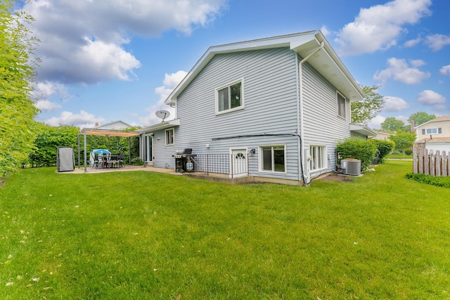 1122 N Cardinal Dr, Palatine, IL 60074 - rear view of house featuring a patio area and central AC unit