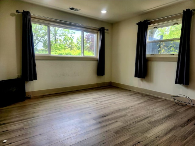 3601 W 123rd Pl, Alsip, IL 60803 - empty room with wood finished floors, recessed lighting, and baseboards