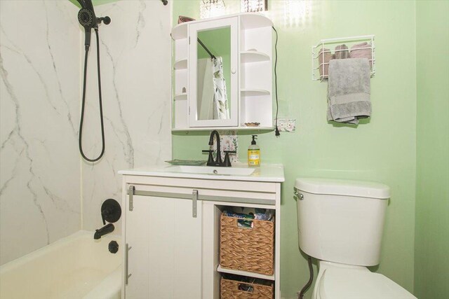 9204 Bumble Bee Dr Unit 1H, Des Plaines, IL 60016 - bathroom with vanity, toilet, and shower / bath combination with curtain