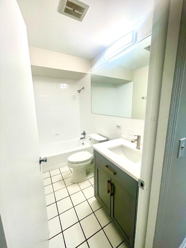 406 Franklin Ave Unit 2A, River Forest, IL 60305 - full bathroom with tile patterned flooring, toilet, vanity, and tub / shower combination
