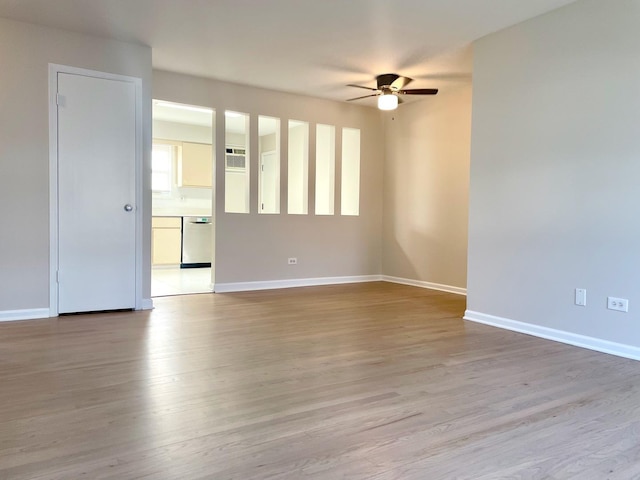 406 Franklin Ave Unit 2A, River Forest, IL 60305 - empty room featuring ceiling fan, light wood finished floors, and baseboards