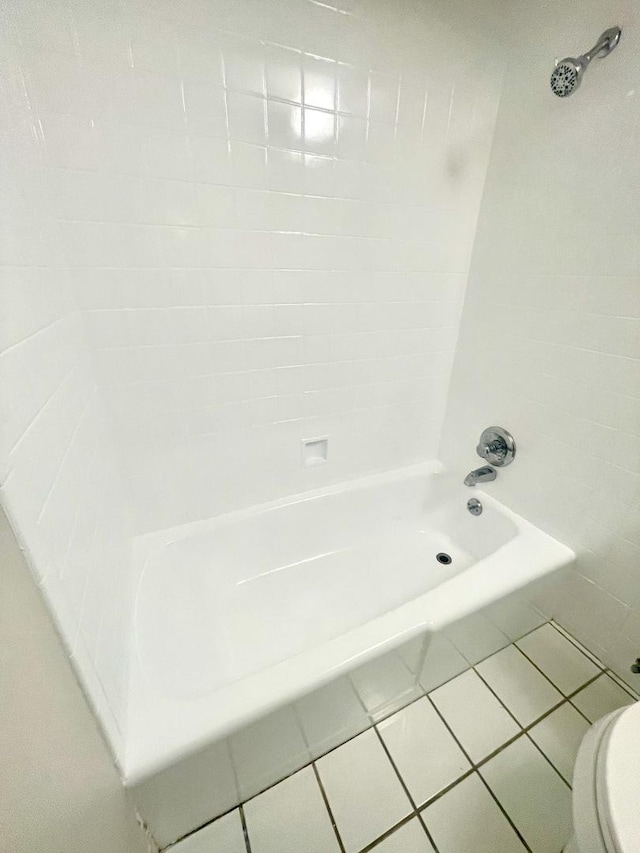 406 Franklin Ave Unit 2A, River Forest, IL 60305 - bathroom featuring tile patterned flooring, shower / bathtub combination, and toilet