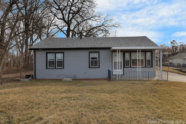 2610 S Thomas Ct, Mchenry, IL 60051 - view of front facade featuring roof with shingles