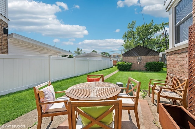 5146 N Mobile Ave, Chicago, IL 60630 - view of patio
