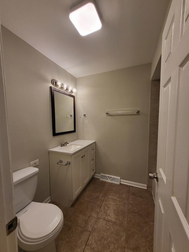 2913 Balmoral Cres, Flossmoor, IL 60422 - unfurnished room with light wood-type flooring and ceiling fan