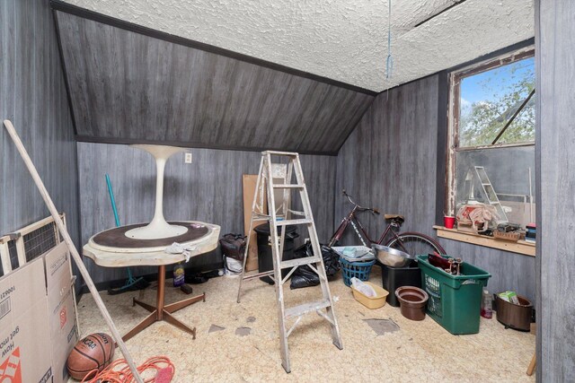6108 S Honore St, Chicago, IL 60636 - interior space featuring lofted ceiling and a textured ceiling