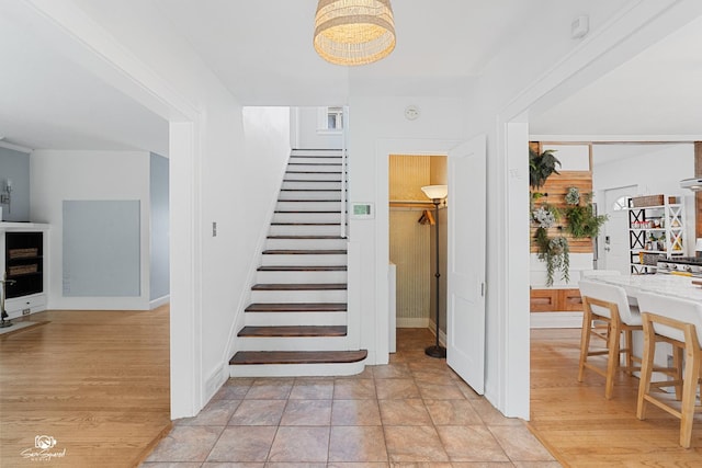 915 E Duane Blvd, Kankakee, IL 60901 - stairway with baseboards
