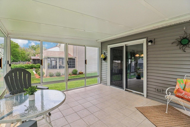 1705 N Donovan St, Mchenry, IL 60050 - view of sunroom / solarium
