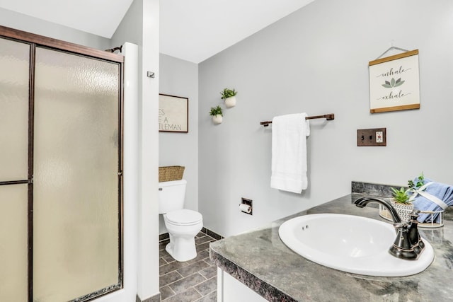 25911 W Highpoint Rd, Ingleside, IL 60041 - bathroom featuring a stall shower, toilet, vanity, and baseboards