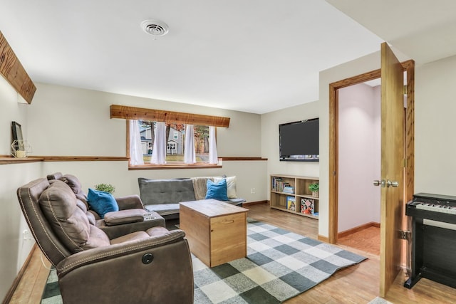 25911 W Highpoint Rd, Ingleside, IL 60041 - living area featuring light wood-style flooring and baseboards