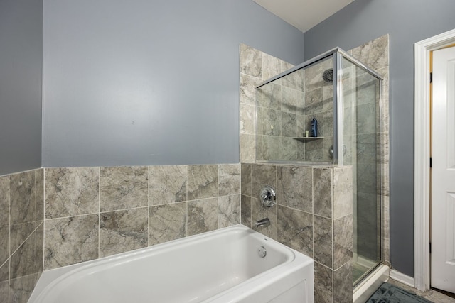 1464 S Michigan Ave Unit 2203, Chicago, IL 60605 - full bath with a garden tub and a stall shower