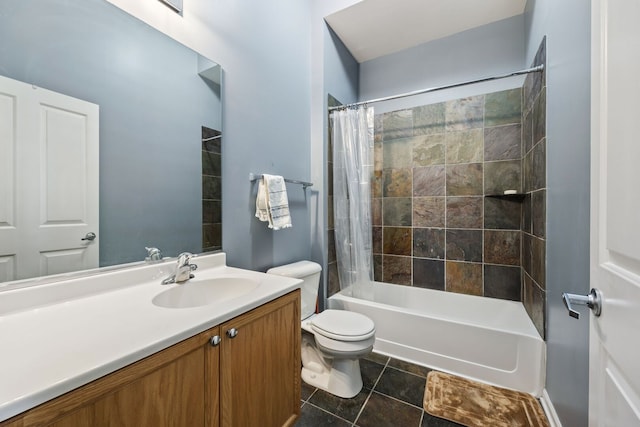 1464 S Michigan Ave Unit 2203, Chicago, IL 60605 - full bath with toilet, vanity, shower / tub combo with curtain, and tile patterned floors