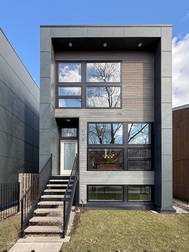 6123 S Ellis Ave, Chicago, IL 60637 - view of doorway to property