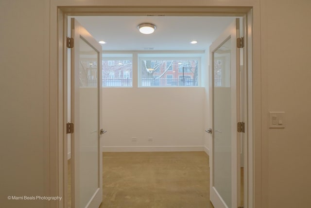 6123 S Ellis Ave, Chicago, IL 60637 - hall with baseboards