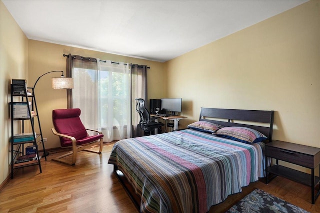 1839 Kings Gate Ln, Crystal Lake, IL 60014 - bedroom featuring wood finished floors and baseboards