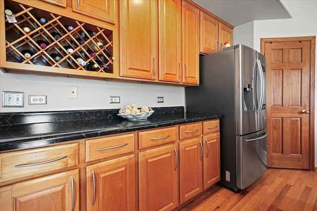 1839 Kings Gate Ln, Crystal Lake, IL 60014 - kitchen featuring light wood-style floors, stainless steel refrigerator with ice dispenser, dark countertops, and brown cabinets