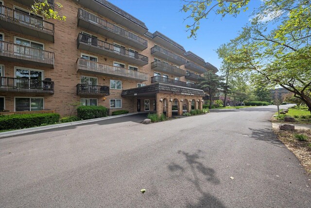 505 Redondo Dr Unit 305, Downers Grove, IL 60516 - photo 33