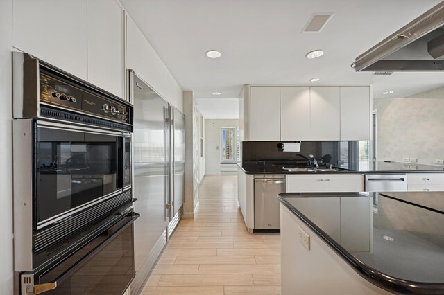 132 E Delaware Pl Unit 5201, Chicago, IL 60611 - photo 11