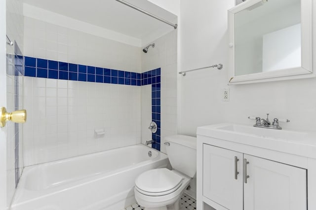 1443 W Wrightwood Ave Unit B, Chicago, IL 60614 - bathroom with toilet, vanity, and tub / shower combination